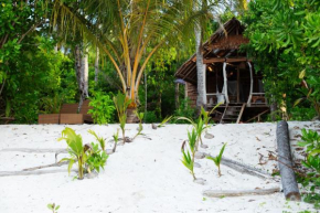 Driftwood room at Pinang Island